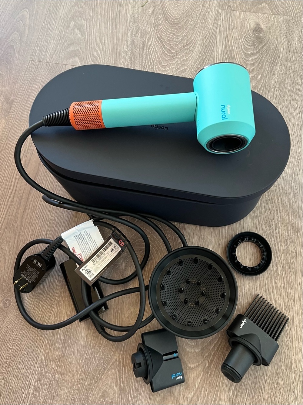 Dyson Supersonic Nural Hair Dryer Ceramic patina/Topaz